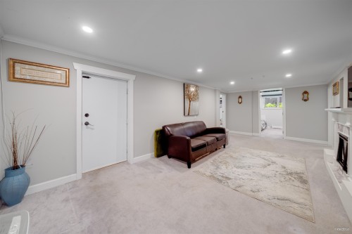 3870 Emerald Drive, North Vancouver, BC - Indoor Photo Showing Other Room With Fireplace