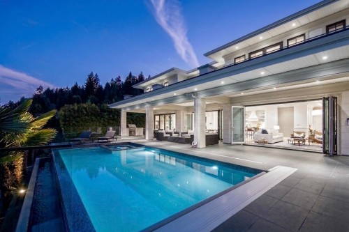 1515 Camelot Road, West Vancouver, BC - Outdoor With In Ground Pool