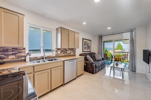 635 Lost Lake Drive, Coquitlam, BC 