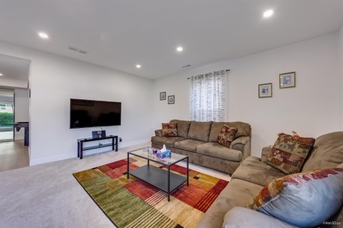 635 Lost Lake Drive, Coquitlam, BC 