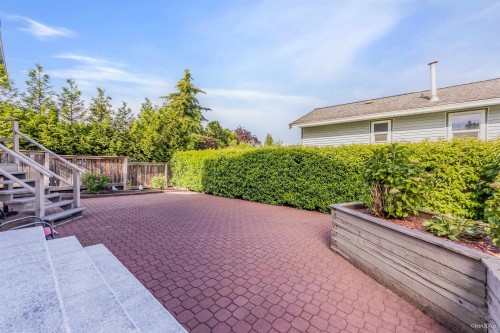 635 Lost Lake Drive, Coquitlam, BC 