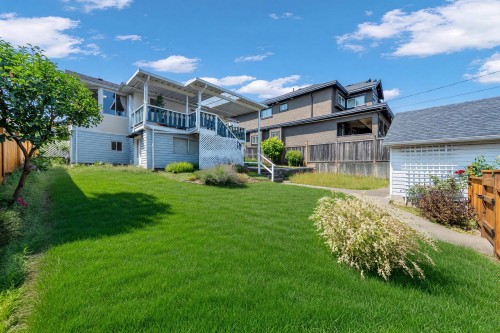 4438 Darwin Avenue, Burnaby, BC - Outdoor