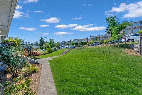 4438 Darwin Avenue, Burnaby, BC - Outdoor