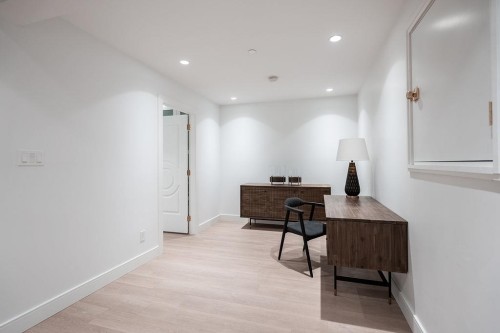 1022 Odlum Drive, Vancouver, BC - Indoor Photo Showing Other Room