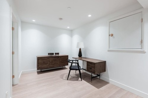 1022 Odlum Drive, Vancouver, BC - Indoor