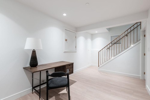 1022 Odlum Drive, Vancouver, BC - Indoor Photo Showing Other Room