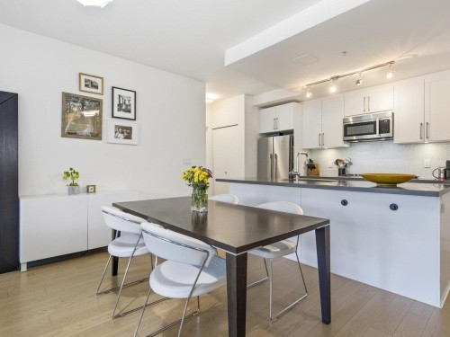 210-10177 River Drive, Richmond, BC - Indoor Photo Showing Kitchen With Stainless Steel Kitchen With Upgraded Kitchen