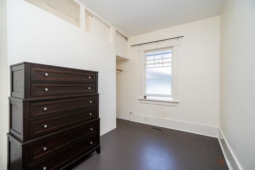 2814 Trinity Street, Vancouver, BC - Indoor Photo Showing Other Room