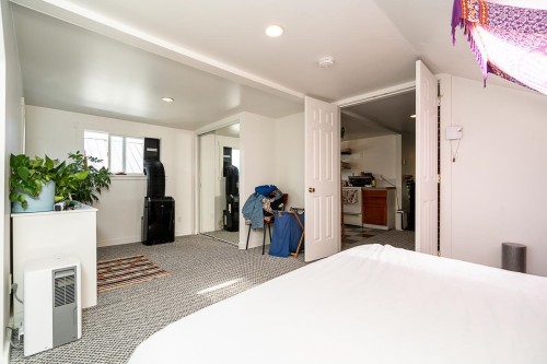2814 Trinity Street, Vancouver, BC - Indoor Photo Showing Other Room