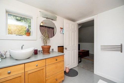 2814 Trinity Street, Vancouver, BC - Indoor
