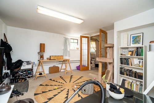2814 Trinity Street, Vancouver, BC - Indoor