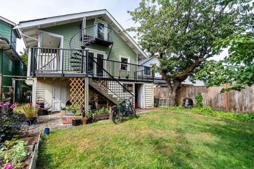2814 Trinity Street, Vancouver, BC - Outdoor