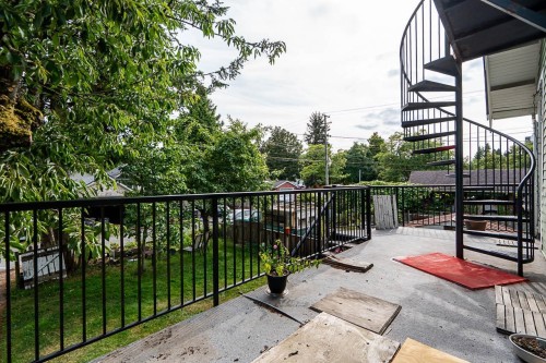 2814 Trinity Street, Vancouver, BC - Outdoor