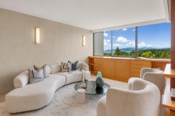1101-2077 Nelson Street  Vancouver, BC V6G 2Y2