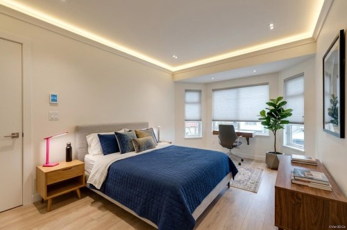 2087 Harrison Drive, Vancouver, BC - Indoor Photo Showing Bedroom