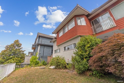 2087 Harrison Drive, Vancouver, BC - Outdoor