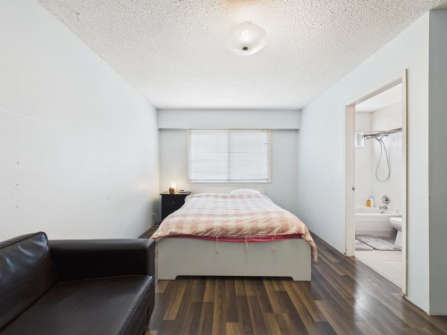 11760 Sealord Road, Richmond, BC - Indoor Photo Showing Bedroom