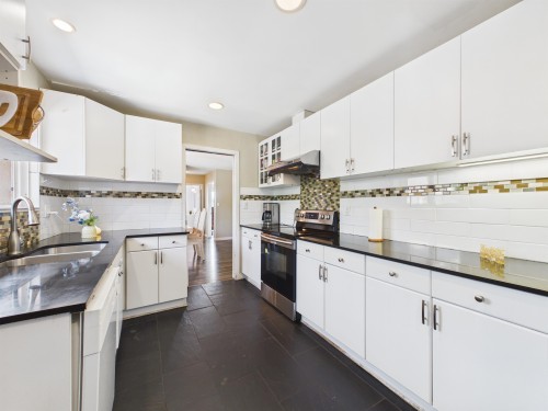 11760 Sealord Road, Richmond, BC - Indoor Photo Showing Kitchen With Double Sink