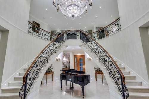 1175 Eyremount Drive, West Vancouver, BC 