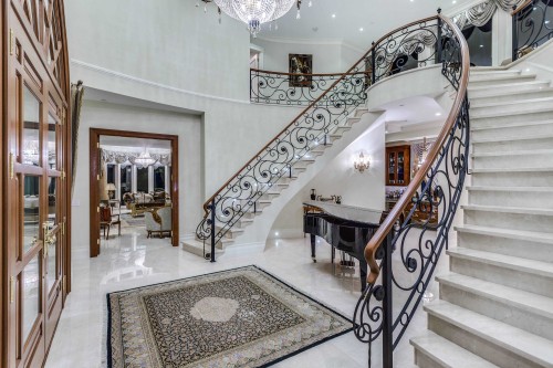 1175 Eyremount Drive, West Vancouver, BC 