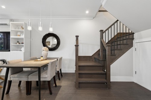 1336 23 Avenue E, Vancouver, BC - Indoor Photo Showing Dining Room