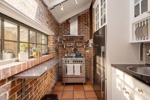 2636 Hemlock Street, Vancouver, BC - Indoor Photo Showing Kitchen