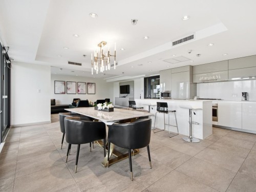 2378 Alpha, Burnaby, BC - Indoor