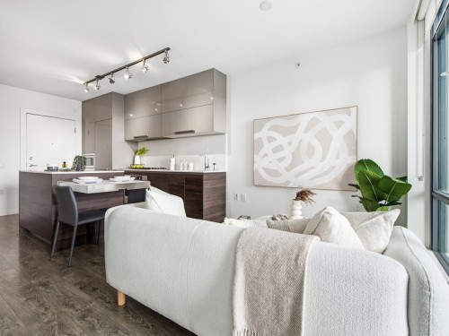 2378 Alpha, Burnaby, BC - Indoor