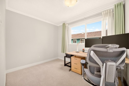 5211 Sapphire Place, Richmond, BC - Indoor