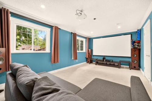 5211 Sapphire Place, Richmond, BC - Indoor Photo Showing Other Room