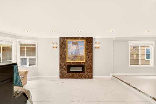 5211 Sapphire Place, Richmond, BC - Indoor