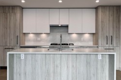 3-BRM-423 6th Street West Vancouver, BC V7T 0A1