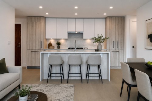 3-BRM-423 6th Street , West Vancouver, BC V7T 0A1 3