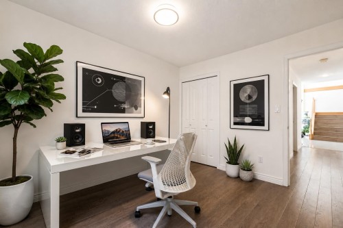 8511 Littlemore Place, Richmond, BC - Indoor Photo Showing Office