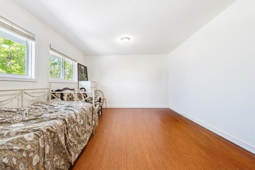 8511 Littlemore Place, Richmond, BC - Indoor Photo Showing Bedroom