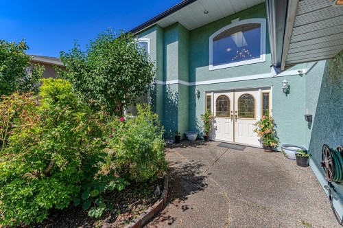 8511 Littlemore Place, Richmond, BC - Outdoor