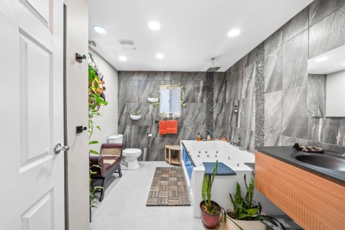 21796 Howison Avenue, Maple Ridge, BC - Indoor Photo Showing Other Room