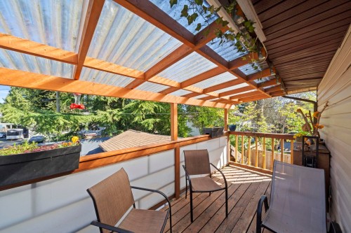 21796 Howison Avenue, Maple Ridge, BC - Outdoor With Exterior