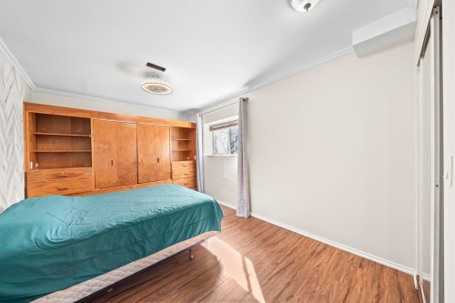 21796 Howison Avenue, Maple Ridge, BC - Indoor Photo Showing Bedroom