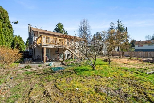 21796 Howison Avenue, Maple Ridge, BC - Outdoor