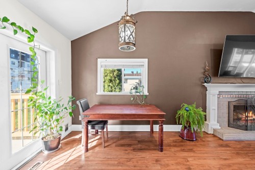 21796 Howison Avenue, Maple Ridge, BC - Indoor With Fireplace