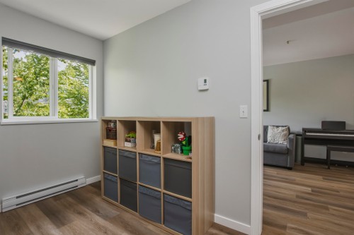 C308-40140 Willow Crescent, Squamish, BC - Indoor Photo Showing Other Room