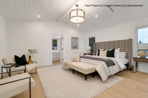 304 Queens Road W, North Vancouver, BC - Indoor Photo Showing Bedroom
