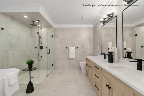 304 Queens Road W, North Vancouver, BC - Indoor Photo Showing Bathroom