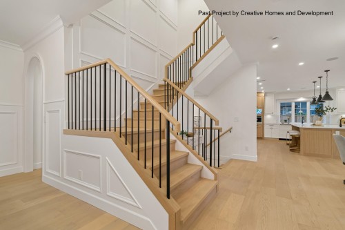 304 Queens Road W, North Vancouver, BC - Indoor Photo Showing Other Room