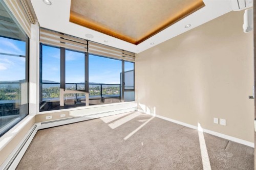 Ph2-2689 Kingsway, Vancouver, BC - Indoor Photo Showing Other Room