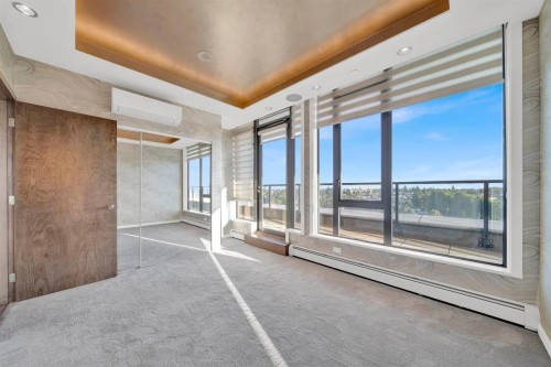 Ph2-2689 Kingsway, Vancouver, BC - Indoor Photo Showing Other Room