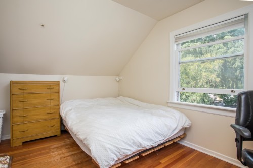 87 41St Avenue W, Vancouver, BC - Indoor Photo Showing Bedroom