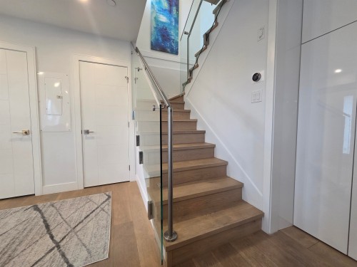 2881 Georgia Street E, Vancouver, BC - Indoor Photo Showing Other Room