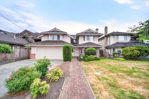 9280 Dayton Avenue, Richmond, BC - Outdoor With Facade
